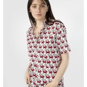 Crab printed cotton button down.